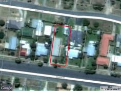  30 Chanter St Moama NSW 2731 Walk to the Club - And the River! 
 - Huge 1000m2 (approx) block with 2 street frontages 
- Immaculately cared for 3 bedroom home plus sleep out 
- 2 living areas, 2 bathrooms, well appointed kitchen, outdoor entertaining 
- Highly sought after central Moama location 
- Rear access to shed/ workshop 
- Ideal development (STCA) or wonderful home/investment 
- Rarely offered opportunity, don't miss this! 
 
Prior Offers Invited 
 
   