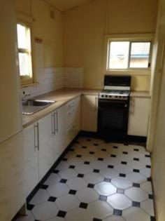  129 Guildford Road, Guildford NSW 2161 This neat and & tidy 3 bedroom + study house has it all: Open for inspection this Saturday 23rd August (11:30 - 11:45am) - Huge bedrooms - Good size lounge area - Separate kitchen (Brand New) - Study Room - Neat Bathroom - Front porch - Plenty Storage 