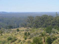 3/199 Hunters Road Yarrahapinni NSW 2441 VIEWS, VIEWS & MORE VIEWS!!!! 
 A vacant alotment of 9ha or 27 acres with the most incredible views 
over Trial Bay, South West Rocks and beyond. Situated on the eastern 
side of Mt Yarrahappinni this ex avocado and banana plantation offers 
outstanding home sites with great aspects, loads of water, power to the 
boundary and a short drive to Stuart's Point beaches and the Macleay 
River.This really is an outstanding block. If you want to chase your 
dream, start here. 
 
 