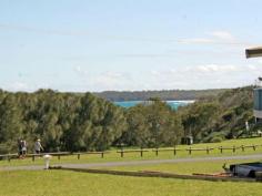  13 Silver Sands Dr Berrara NSW 2540 Ocean View Block 
 This fairly level 664msq block is just across the road from Berrara 
Cove. With stunning ocean views through the trees and on to the beach 
the full potential of this block would be unleashed by building your 
dream home to take in the extent of the views. 
 
 