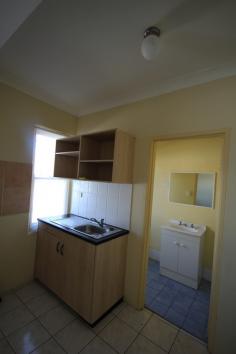  17/20 Pacific Highway Blacksmiths, NSW, 2281 This upstairs one bedroom unit is located in the beach side suburb of Blacksmiths. The complex is close to public transport, Turea Street shops, beach and lake. The unit features a separate bedroom plus lounge/dining, a kitchenette with oven and bathroom. Phone now to organise an inspection! 