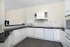  9/72 Corrimal Street Wollongong, NSW 2500 A luxurious house-sized apartment boasting a full renovation and enviable location. Grand open plan living with room for 2 sitting areas plus huge dining. 3 large bedrooms all with BIW's, main with ensuite. Oversized North East covered balcony ideal for entertaining. Enjoy the beach, cafes and restaurants at your doorstep. 