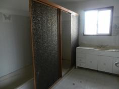247 William st Yagoona NSW 2199 
	LARGE SPLIT DUPLEX - Top Floor 
 
	This large 4 bedroom split duplex located in Yagoona features the following: 
 
	  
 
	-Tiled flooring throughout 
 
	  
 
	-Nice balcony views 
 
	  
 
	-spacious bedrooms 
 
	  
 
	-Master bedroom with ensuite 
 
	  
 
	-Second floor of the building 
 
	  
 
	-Tidy kitchen and bathroom 