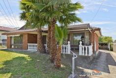  16 Norman Ave Hammondville NSW 2170 Type 	 Residential Sale Price 	 Auction 1 November, On site at 9:30am Suburb 	 Hammondville Region 	 Liverpool / Fairfield State 	 NSW Postcode 	 2170 Property Type 	 House Bedrooms 	 3 Bathrooms 	 1 Carspaces 	 2a Land Size 	 569 Square Metres Auction Date 	 1 Nov 2014 Auction Time 	 09:30:00 Open Times 	 Saturday, 1 Nov 2014 9:00 am - 9:30 am Prime position with potential An ultra-convenient location with unlimited potential combine in this spacious brick veneer home. Showcasing multiple light filled living areas, large open kitchen which piers out to enclosed pergola area and child friendly yard.  Lounge, dining + family room Large kitchen with great potential Ducted air conditioning Built-ins to all bedrooms Potential for 4th bedroom Garage, carport and shed Very well kept home in sought after location, walking distance to school, shops and approx. 2km to Holsworthy station. 