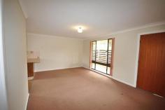  3/23-29 Wakeford St Orange NSW 2800 INVESTORS TAKE NOTE!! • Tenanted with a rent return at $180p/w • 2 bedrooms both with BIR • Freshly painted throughout • Large lounge/dining • SLUG • Internal laundry • Strata complex of 6 units • Close to town and schools • Great investment opportunity  • Opportunity to put your own touch on the property Strata rates approximately $370/quarter Council rates approximately $384/quarter Property: 	 Unit Bedrooms: 	 2 Bathrooms: 	 1 Parking: 	 1 Council: 	 Orange 