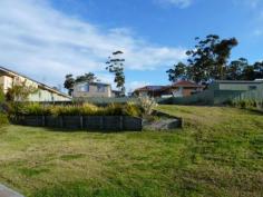  Lot 814 Fan Palm Court Ulladulla NSW 2539 READY TO BUILD ON 
 This excellent building block has been levelled and retaining walls 
built. Fully fenced in Colourbond with no trees, this block is ready to 
start building your dream home! 
 
Set in a cul-de-sac with sunny outlook amongst quality new homes with underground power and all services. 
 
   
 
 Property Snapshot 
 
 
 
 Type: 
 Residential Block 
 
 
 Area: 
 618 m 2 
 
 
 Features: 
 
 Cleared Areas 
 Fencing 
 Level 
 Phone 
 Power 
 Water 