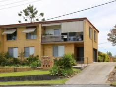  6/63 Azalea Avenue Coffs Harbour NSW 2450 This 2 Bedroom unit with lock-up garage is just a short stroll to Coffs CBD and close to public transport and schools. Neat and tidy throughout, with great timber floors, full bathroom and internal laundry. Popular location, where you can walk to work and facilities without the need for a car. . 2 bedroom unit with single lock-up garage . 750m to Coffs CBD and shopping facilities . Good sized bedrooms with built in robes . Combined living dining . Timber floors   Read more at http://woolgoolga.ljhooker.com.au/381HCC#kOm3ArdA1zV74xy0.99 