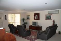  unit 4/18-22 Knoll Road, Tamborine Mountain, QLD 4272   $379,000 Neat and tidy 2 bedroom unit in small central complex with very low body corp fees. Good size lounge/dining with air con plus generous sun room and utility room at the rear and internal access from single garage. From this very private home you can walk to the beautiful KNOLL NATIONAL PARK or the library and a choice of several coffee shops and restaurants. This is your opportunity to buy your piece of mountain living at a very affordable price... call to arrange an inspection. 
