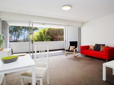  211 Bulwara Rd Pyrmont NSW 2009 Near new luxury apartment, located only a moments walk to the CBD 
 Gourmet Kitchen featuring Ceaser Stone Benchtops/Splashbacks, MIELE Stainless Steel Appliances including dishwasher. 
 Floor to ceiling tiled Bathroom with White CeaserStone mirrored cabinets, 
large frameless shower. 
 Large open plan, lounge & bedroom area 
 Other Features - 
Built-In Wardrobes in Bedroom 
Shadow-line ceilings 
Security Building with Intercom System 
Quiet Leafy Position 
Short walk to shops/restaurants 
