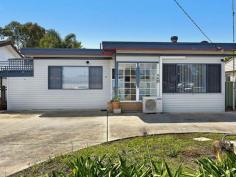  27 Oxley Rd Killarney Vale NSW 2261 UNDER CONTRACT - BOND, JUSTIN BOND' 
 Situated in a quality family suburb on a level 556 sq/m block; the 
layout is three bedrooms, one bathroom and kitchen area, the condition 
is poor with next to no wall linings, no kitchen and is not livable in 
its current state. Ideal for the builder looking for a project or simply
 knock it down and build a new home. Either way at this price it won't 
last long!!! 
 
   
 
 Property Snapshot 
 
 
 
 Property Type: 
 House 
 
 
 Construction: 
 Cladding 
