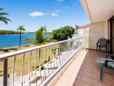 16/81 Boykambil Esplanade North Hope Island Qld 4212 $539,000 Sanctuary Bay townhouses are sought after 
for their idyllic location overlooking the Coomera River and this 
townhouse takes full advantage. Relax on the patio, take in some fishing
 or simply watch the boats cruise by. You will love the lifestyle. 
 
Standout Features Include: 
*Master bedroom with retreat opens to a wide balcony facing east to the Coomera 
 River. 
* Two bedrooms, tiled balcony off each room 
* Ensuite bathroom and main bathroom plus powder room 
* Gourmet kitchen 
*Single lock up garage plus a second undercover carport and parking in front of 
 Garage 
* Garage easily converted to 3rd bedroom or office 
* For residents, a private swimming pool, spa, gated storage bay 
* Expansive lawns and manicured gardens 
 
   Read more at http://paradisepoint.ljhooker.com.au/9Z3H4J#60ZLRBEDm86b1YCB.99 