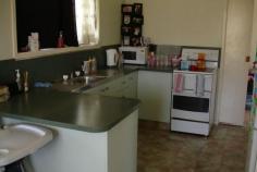  120 Goonoo Goonoo Rd West Tamworth NSW 2340     $225,000 	 Solid & tidy, 3 bedroom brick home in Central location with a very good tenant in place (2 years) who would love to stay on. 3 bedrooms, 1 with built in robes, good sized kitchen with pantry and smaller dining area. Tidy & secure block backing onto rural land and overlooking the Peel river. A great return and the ideal investment! Property Details Bedrooms 		 3 Bathrooms 		 1 Car Ports 		 1 Land Area 		 696 m2 