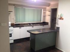  4/6 Woodvale Close Plumpton NSW 2761 LOCATION LOCATION! 
 Open Home Saturday 4th October 11:15am - 11:30am 
 
Neat 3 bedroom home is located in a quiet complex with features including: 
* Built-in robe and ceiling fan to master bedroom 
* Large lounge with ceiling fan 
* Kitchen with meals area, gas cooking 
* Single drive thru lock up garage plus carport. 
For an entertainers delight, the property also has large paved pergola 
area at the back, and a low maintenance garden. 