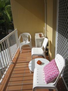  35 Palm Ave Surfers Paradise QLD 4217 Bargain Modern renovated Fully Furnished large 2 bedroom, 2 bathroom unit in `Bay Lodge'. This unit is full of natural light, with a great floor plan including separate dining area, lounge and balcony. Holiday or permanently let for good returns or live in and enjoy the lifestyle that Surfers Paradise has to offer, walking distance to Beach, River and Cavill Av . 24/7 Secured Management on site Modern Resort Style complex Pool, spa and tennis court BBQ & Private Area available  Rented at $370 Per Week  Low Body Corp BarbecueIn-ground poolTennis courtSpaSauna Bedrooms 		 2 Bathrooms 		 2 Garages 		 2 	 Manwa Wong Consultant Phone - 07 5591 8885 Mobile - 0420 880 798 