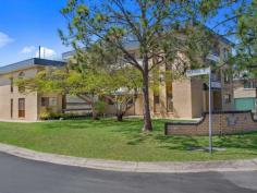  3/25 Rose Lane Gordon Park Qld 4031 Offers Over $379,000 Located in a small complex of 6 this spacious renovated two bedroom unit offers a large open plan living area with a private balcony and a gourmet kitchen with an abundance of cupboard space. Notable Features: - Two generous built-in bedrooms - Renovated kitchen and bathroom - Easterly aspect with excellent breezes - Air-conditioned living areas and main bedroom - Recently repainted and updated floor coverings - Large remote garage with extra storage - Reasonable body corporate fees Read more at http://stafford.ljhooker.com.au/9CQF4N#LqUYK1lp9cgldt2g.99 