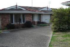  4/5 Forest Way Wauchope NSW 2446 2 Bedroom Villa 3 Bedrooms 1 Bathrooms Garage Brick and tile Villa with open plan living areas, floating floor in kitchen, lounge and dining, carpet in the bedrooms with built in robes. 3 way bathroom. Garden shed included, single garage. Walk to shops. This is great value for the first home buyer or the investor. $275,000 Property Information Request For more information regarding this property  please contact us at our office or complete your details in the form below. 