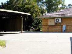  1/929 Fairview Drive Lavington NSW 2641 Fantastic 2 bedroom unit with built in 
robes in a quiet court location. Reverse cycle A/C, open plan living, 
electric cooking and a single carport. This unit will not last being 
$145 per week!! Read more at http://albury.ljhooker.com.au/1DYGNR#EoeGlEH3yBosssIu.99 