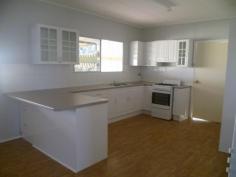  28 Battersby Rd Green Head WA 6514 DHU FOR A HOLIDAY?? Magic 3 bedroom holiday home, minutes to the 3 picturesque bays Green Head has to offer, including main jetty and boat ramp. Brand spanking new kitchen, 3 rooms (two good sized), large open plan kitchen/dining/lounge, shed/carport with access to rear from both sides of house, HUGE 1012sqm block opposite parkland. General Features Property Type: House Bedrooms: 3 Bathrooms: 1 Land Size: 1012 m² (approx) Indoor Features Toilets: 1 Air Conditioning Outdoor Features Carport Spaces: 2 Other Features Close to Shops,Garden 