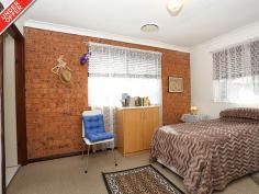  4/6 Wallace Street Blacktown NSW 2148 Spacious 2 bedroom townhouse with garage plus carspace in a small 
complex of four in a quiet location. Downstairs features big 
lounge/dining, new kitchen plus meals area looking out to a lovely 
tropical garden courtyard. Upstairs there are two bedrooms one with 
walk-in and one with built-in wardrobes, another lounge room, ducted 
air-conditioning and a balcony. 