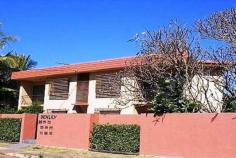  5/39 Collins Street Clayfield QLD 4011 COURTYARD APARTMENT UNDER OFFER Lovely One Bedroom Unit in Clayfield Central ready for the discerning Investor. Very Private here with your own Courtyard in which to ponder. * 1 Bedroom  * 1 Bathroom * Lounge Room  * Storage Room * Single Lock Up Garage * Currenntly Rented @ $280.00 per week Lease End 23/01/2014 * Ready to move in to!! * Body Corp Fees = $ 2,520 pa * BCC Rates = $1,220 pa Total Income: $14,560 Total Outgoings: $3,740 View Sold Properties for this Location View Auction Results General Features Property Type: Unit Bedrooms: 1 Bathrooms: 1 Outdoor Features Garage Spaces: 1 $290,000 Under Offer 