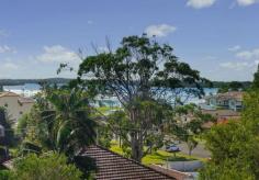  2/22 Waugh Street Port Macquarie NSW 2444 $189,000 Great opportunity to enter the market with this well presented one bedroom apartment. Offering a bright living area opening to a sunny east facing balcony, full functional kitchen and neat bathroom. Features built in robe, well maintained security building and single lock up garage. Conveniently located just a short stroll to bowling club, Settlement City shopping centre and waterfront. Property Details Bedrooms 		 1 Bathrooms 		 1 Garages 		 1 