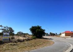  2 Buck St Bremer Bay WA 6338 This corner block is lightly scrubbed at a high position overlooking the town and the estuary. It is 955 Sqm connected to mains power, water and sewer. 