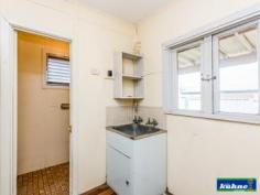  43 Araluen St Morley WA 6062 BAG A BARGAIN!!!!  SELL WITH SAL PRESENTS  Couple a Days  Bid a Work And  Beeewdufull !!!!!! 