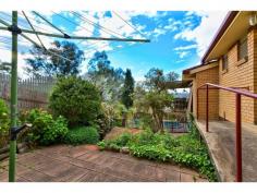 801 Delaney Street North Albury NSW 2640 Here’s an opportunity to own a wonderful home in a fantastic position. 
Set in picturesque, surrounds and boasting views from the balcony, 
you’ll love spending tranquil afternoons overlooking the pool and 
soaking up the view. This home offers four bedrooms with built in robes 
and ceiling fans, two bathrooms, ducted heating, light filled living 
areas, outdoor undercover entertaining deck plus a downstairs rumpus 
room. The double lock-up garage and extra car spaces allow plenty of 
room to store the boat, trailer or caravan. A beautiful bush setting 
only 2.5kms from the Albury CBD. Call today to arrange an inspection at 
your convenience. 