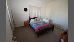  152 Henry St Werris Creek NSW 2341 Offers Over $189,000 MOVE RIGHT IN A property of this standard won't last. Here is a unique opportunity to purchase your professionally renovated home. This charming 3 bedroom cottage is immaculately presented. Boasting Light filled living spaces Modern open plan kitchen & dining area Spacious main bedroom with massive built-in robe  Modern bathroom Large laundry Second separate toilet Ducted evaporative A/C Double garage & single carport Easy care landscaped gardens and established lawns A large stylish covered outdoor entertainment area designed to capture the cool afternoon breeze. Desirably located within walking distance to public transport, restaurants, sporting facilities and shops. Inspect today to avoid disappointment. For further information please contact Jessica Slade 	 on 0447463041, Ray White Quirindi 0267461270, or visit our website at www.raywhitequirindi.com.au 