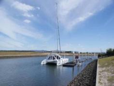 3 Windward Place Jacobs Well Qld 4208 Beautiful Waterfront Allotment - Great Buying Opportunity!!
 
 Large 814m2 lot to water with views of two other canals. Walled both
 sides. Last of the few left in established stage 3. Ready to build on 
now. Level building block overlooking parkland.
 
 Calypso Bay is only approx. 3 minutes to Jacobs Well Village, 8 
minutes to the train station and 12 minutes to Ormeau Shopping Centre 
and the M1 Motorway.
 
 You are within walking distance to the tavern and marina. This 
property comes with the added bonus of giving you bridge free and deep 
water access to the Broadwater. 