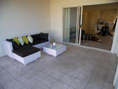  1 Garden Vista/309 Enoggera Road Newmarket QLD 4051 Modern spacious ducted air conditioned unit with large under cover patio and additional outdoor patio and garden near bus stop and shops. Open plan kitchen has 2 pack and granite finish, oven,cook top and dishwasher. The large living area opens out onto a sizeable under cover patio. The main bedroom with walk through robe and en suite bathroom also opens onto the patio. The second bedroom with built in cupboards opens onto a private open patio and garden. The large main bathroom has laundry facilities. There is a single lockup remote controlled garage which has undercover access to the unit. The small low maintenance garden has a wall mounted clothes line and garden maintenance is included in the rent. A cat or bird is permitted. 