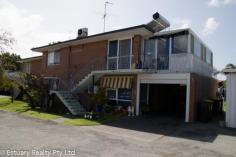  6/25 Creery Street, Dudley Park WA 6210 This 2/3 bedroom, 1 bathroom unit represents real value. Located on the second level of a very neat complex of six units, you will impressed with the size and quality. The balcony is accessible from both the lounge and bedroom. Dcor is modern, extensive tiling through the lounge/dining and kitchen areas. Plenty of cupboards and a new stove in the kitchen The enclosed sunroom/bedroom is very spacious. This unit has been lovingly maintained. Fans in main living/kitchen area and also in the main bedroom. There is also a large air conditioner in the main living area and a smaller one in the main bedroom. There is also a free standing lock up garage (extra long). This property also enjoys solar hot water and is insulated. Strata fees include water usage, lawn mowing and building insurance. From this location, you can stroll into Mandurah Central, transport, restaurants and shops. - See more at: http://www.estuaryrealty.com.au/real-estate/property/678817/for-sale/unit/wa/dudley-park-6210/6-25-creery-street/#sthash.o7sJImbu.dpuf 