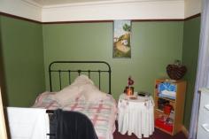  50 Neill Street, Rushworth, Vic 3612 Affordable Housing Set in a Caravan Park environment amongst lush tropical style plantings this attractive 1 or 2 bedroom cedar cabin with large lounge, seperate kitchen plus own off street parking is affordable and very comfortable. Solid fuel heating, UR stove, colonial stye windows with blinds plus your own sun deck. Shower & toilet not connected however park ammentities block is closeby. Suit permanent living or holiday, own your own home, negotiate weekly site fee with park owner & enjoy no council/water rates. 