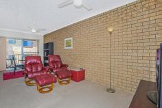  7/8 Frances Street Tweed Heads NSW 2485 Offers Over $270,000 Great value, superb location! Unit - Property ID: 755490 If a life of convenience is what you are looking for then look no further than this neatly presented two bedroom unit with a fully renovated kitchen and bathroom, most of the hard work is done for you.  The renovations are done at a high standard and are sure to impress.  The garage is large with potentially enough room for two small cars or one car and space for a work shop/storage area.  The location will lead you to a life of convenience, walk to the river within 100m of your front door.  Centro Tweed is just across the road and Tweed Hospital is approximately 350m away. The owner is now committed elsewhere and is keen to sell!   Property Website Print Brochure Video Email Alerts Features  Building Size Approx. - 79 m2  * A neatly presented two bedroom unit with a fully renovated kitchen and bathroom  * Superb location - close to river shopping & hospital  * Extra large single garage with the potential to park two small cars  * Extra large single garage with the potential to park two small cars  * Small block of 8 units 