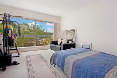  2c/85 Elizabeth Bay Road Elizabeth Bay, NSW 2011 This east facing studio apartment is light and bright with a comfortable living space, with floor to ceiling windows and water glimpses of Rushcutters Bay. It offers a spacious galley kitchen and a tidy bathroom with shower/bath. The building offers a shared laundry, a roof top pool with BBQ area and stunning views. There is also common area scramble parking.   Features »   Bright, easterly aspect 	 »   Floor to ceiling windows 	 »   Water glimpses 	 »   Rooftop and BBQ area 	 »   Scramble parking 