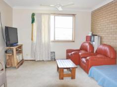  4/68 Woodburn Street Evans Head NSW 2473 $272,500 Great Home Starter Here is a unit that would make the perfect starter and get you into the home owner market Handy to Evans Heads services and not too far from our fantastic patrolled beach Open plan Lounge/dining/kitchen with single internal entry garage on the ground floor upstairs there are 2 generous size bedrooms and a 2nd living area. Both bedrooms have glass sliding doors to the recently updated veranda Evans River K-12 School is less than 400m and the shopping is approx 500m down the road.  A very easy unit to live in or a great first rental investment Call Jo Slade for an inspection 0447 826003   Property Snapshot  Property Type: Unit Construction: Brick Zoning: residential Features: Built-In-Robes Internal Access via Garage Verandah 
