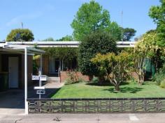  4 Parwanoff Street Mansfield VIC 3722 Rock Solid Double brick 2 bedroom unit situated in a quiet residential street. Updated kitchen with adjoining living area, 2 generous sized bedrooms, central bathroom & shady front verandah. Beautifully established front garden plus a rear courtyard. Ideal for someone looking to downsize or excellent rental investment. View Sold Properties for this Location View Auction Results General Features Property Type: Unit Bedrooms: 2 Bathrooms: 1 Building Size: 92.90 m² (10 squares) approx Land Size: 250 m² (approx) Indoor Features Split-system Heating Split-system Air Conditioning Outdoor Features Carport Spaces: 1 Courtyard UNDER OFFER 