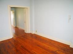  4/37 Elizabeth Bay Road Elizabeth Bay, NSW 2011 This peaceful and comfortable One Bedroom plus Study features a renovated bathroom with marble vanity, polished floorboards throughout, and high ceilings. Also includes the conveniance of a washer/dryer and wardrobe. Quietly located at the rear of the building only minutes to cafes, shops, transport and parks. Features »   Polished Timber Floors 	 »   Combined Washer/Dryer 	 »   Seperate Study Area 	 »   Renovated Bathroom 	 »   Art-Deco Security Building 