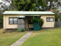  80 Marmong St Marmong Point NSW 2284 Older style two bedroom cottage on large 
block featuring: Eat-in kitchen, Off-street parking & only a short 
walk to lake & transport. Read more at http://toronto.ljhooker.com.au/1RMF7Q#xKWcBZXC0yEA8uR1.99 