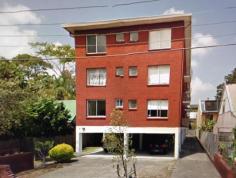  31 Chelsea st Surry Hills NSW 2010 Sunny New Built in wardrobes Great Location, walk shop/restaurants, handy to transport Quiet Cul de Sac Pets allowed Investors Note Rent Guarantees from $ 525 pw, 2 years & depreciation benefits Body corp fees approx $550pq, Water approx $150pq Rates approx $250pq Contact Grant Keeble 0418 640 418  Saturdays from 10:00am - 12:00pm 