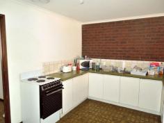  3/5-7 Centennial Drive Mooroopna Vic 3629 GREAT INVESTMENT UNIT Situated in a block of 4 in Mooroopna and with a strong rental history this 2 Bedroom unit is let for $155 per week and is an ideal addition to your rental portfolio. The two bedrooms have robes and the Lounge has Gas Heating with an electric stove in the Kitchen. It also offers a private yard and a single carport. 