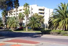  87/65 Ormsby Terrace, Mandurah WA 6210 Penthouse apartment in the popular Atrium Resort has become available for sale. 3 bedroom/1 bathroom apartment with all the facilities of the resort - tennis courts, swimming pool, restaurants and spa. Walking distance to beach and town. This is a fully managed unit close to all amenities. Owners are entitled to 2 weeks free stay per year. Unit entitlement 110. 6th floor apartment. For full details call Ellie on 0407 995 194 - See more at: http://www.professionalsmandurah.com.au/real-estate/property/698884/for-sale/unit/wa/mandurah-6210/87-65-ormsby-terrace/#sthash.5ULBYJDM.dpuf                                          $199,500 