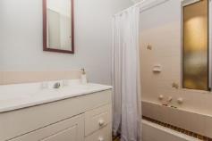  14 Excalibur Cir Camillo WA 6111 INVESTMENT PLUS HERE 685 SQUARE METER BLOCK NEAT AS A PIN GREAT PRESENTATION QUIET STREET 