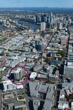  Fortitude Valley QLD, 4006 Within walking distance of the Valley shopping, entertainment and amenities and close to the Emporium precinct. î€«*1 & 2 bedroom designs available î€«*15 Levels - 247 Apartments î€«*Ground Floor Retail î€«*Residents Rooftop Pool, Gym & BBQ Facilities *One Bedroom, One Bathroom Apartment *300m to Gasworks *Public Transport options on your doorstep *14km to Brisbane Domestic & International Airport via the Airport Link. *Quality stainless steel finishes with gas cooktop. *Living areas tiled throughout *Ceiling fans in living areas and bedrooms *Air conditioned From $421,500 