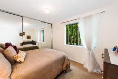  2/42 West Street North Sydney NSW 2060 CONVENIENT LOCATION (GREAT STARTER OR INVESTMENT OPPORTUNITY) Delightful 1st floor, 2 bedroom unit perfectly positioned in the heart of North Sydney's cafe precinct. Short stroll to restaurants, schools, North Sydney Oval and both North Sydney CBD & Crows Nest Village.  Offering, * Combined lounge & dining * Updated kitchen * 2 good sized bedrooms, main with built in wardrobe * Laundry/storage room next to single undercover car space * Security access to building * Private garden at rear of complex, for all residents to enjoy ALL INSPECTIONS BY APPOINTMENT 7 DAYS A WEEK AT A TIME TO SUIT YOU   FOR SALE PRICE: $715,000 COUNCIL RATES: $211 per quarter WATER RATES: $180 per quarter STRATA LEVY: $962 per quarter INSPECTION: By Appointment Only BEDROOMS: 2 BATHROOMS: 1 CAR SPACES: 1 