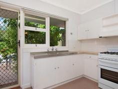  UNIT 3/104 KINTAIL ROAD , APPLECROSS WA 6153 100 meters from Applecross Village Close to shops and transport Close to schools Short stroll to Swan River foreshore Low maintenance Tasteful interior Light and bright Share Title Gairloch Street frontage Lovely gardens   3 Kinloch Villas - corner of Kintail Road facing Gairloch Street This rare and unique Purple title individual home is sure to impress. Fastidiously presented, this two bedroom home is located only 100 meters to the Village Shopping Centre and a very short stroll to the Swan River foreshore. For Sale $595,000                                              