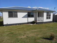 27 Jackson Street, Nobby QLD 4360 Offers Over $225,000.00 Located in a quiet village with general store, hotel and primary school is a modern 3 bedroom home. Kitchen with stainless steel appliances including dishwasher. Lounge with views, 2 bedrooms with built-ins, bathroom with separate shower and bath, separate toilet off the laundry, covered outside deck with rural views, carport, rain water tank, garden shed and fully fenced. - See more at: http://www.cliftonrealestate.com.au/listings/residential_sale-297493-nobby/#sthash.IzuqS4b5.dpuf 