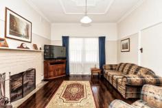  1/8 Mitchell Street, WODONGA, VIC 3690 Delightful fully renovated central cottage where you can buy with absolute confidence and in a very handy location. Features include: *High Ceilings and new polish boards *New ducted heating system plus evaporative cooling *Completely re-wired, re-plumbed and re-blocked *Updated kitchen and bathroom with new appliances *Carport plus room for outdoor entertaining 