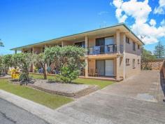  7/9-11 Terrace Street Evans Head NSW 2473 $240,000 Airforce Beach 2-Bedroom ground floor unit with a great location at airforce beach, where you can walk across the road to the beach and enjoy the waves rolling in while walking, swimming, fishing or alternatively drive the car over and set up a picnic or drive up the 4WD friendly beach. Walk South and it will lead you all the way to the Surf Club and into town to the restaurants and shops. This unit consists of kitchen, dining and lounge area which opens up to the balcony picking up the cool ocean breezes. Contact Brian O'Farrell on 0428 661 400 to arrange an inspection today.   Property Snapshot  Property Type: Unit Construction: Brick Veneer Features: Balcony Dining Room Lounge 