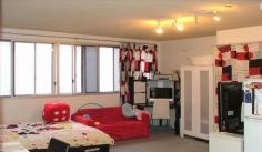  413/5 Ward Avenue Potts Point NSW 2011  Spacious & sunny strata studio located on the fourth floor at the rear of a security building with lift. Features a good sized living area with wall to wall windows fitted with flyscreens & built in robe, functional open plan kitchen, tiled bathroom with bath, built in storage. Occupies the corner position with only one common wall. Currently leased at $300 per week. Security building with pool & sauna in excellent location close to trains, shops, cafes, park & the harbour. Strata Levies $600.45 Water Rates: $180.40 per qtr Council Rates: 229.35 per qtr Size: 27 sqm $318000 